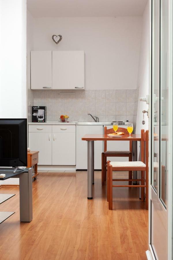 Apartments R Makarska Exterior photo