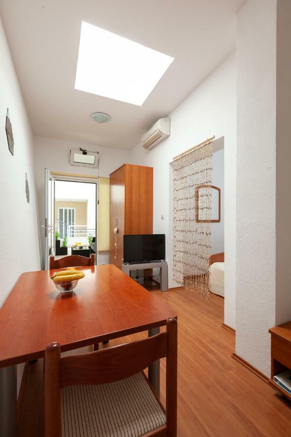Apartments R Makarska Exterior photo